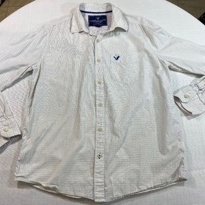 American Eagle Plaid Button Down Long Sleeve Shirt